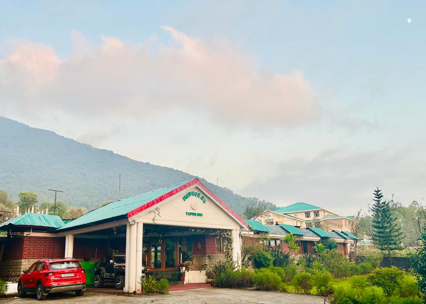 Himachal Pradesh Bir Hotel Exterior