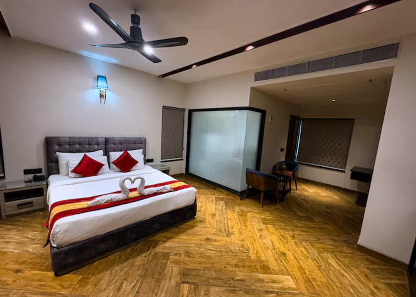 Delhi Delhi Room