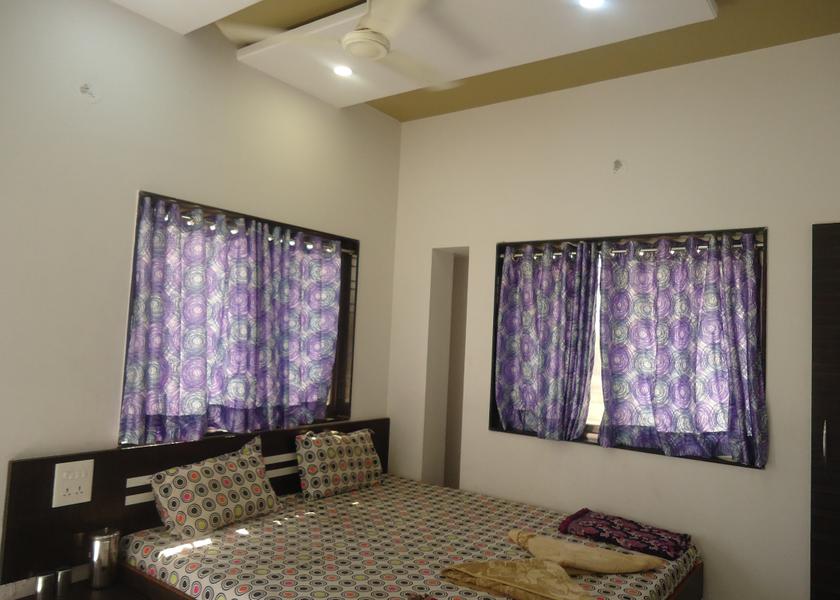 Maharashtra Nashik 1025