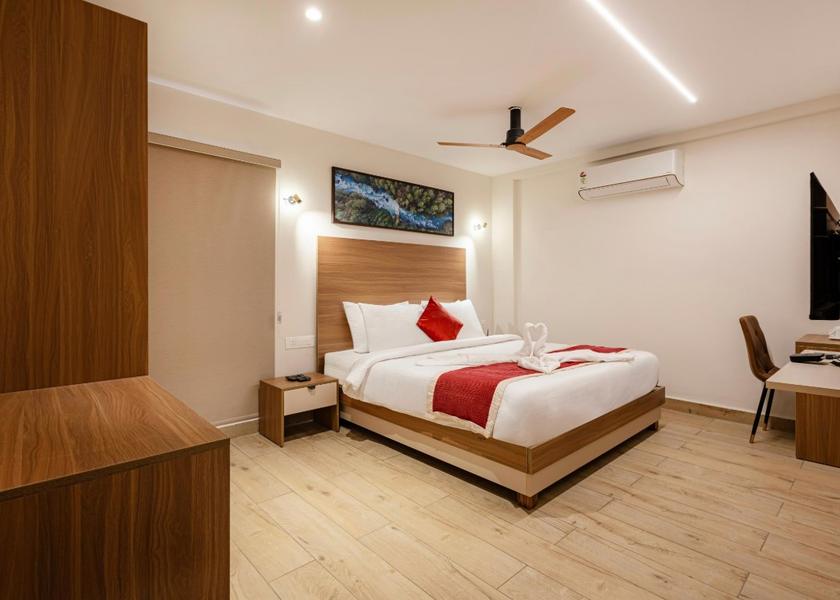 Andhra Pradesh Visakhapatnam DELUXE