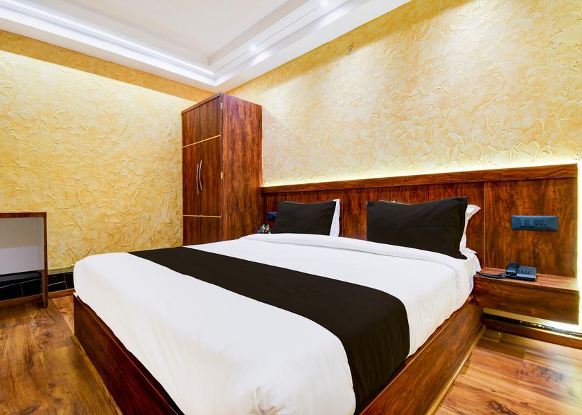 Uttar Pradesh Prayagraj Room