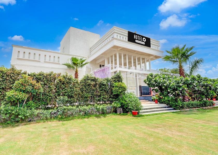 Uttar Pradesh Meerut Hotel Exterior
