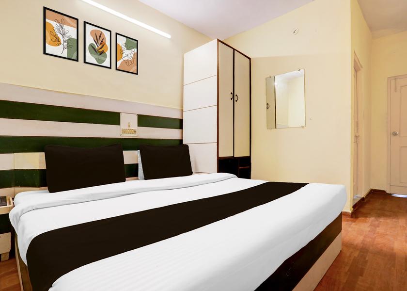 Madhya Pradesh Gwalior Room
