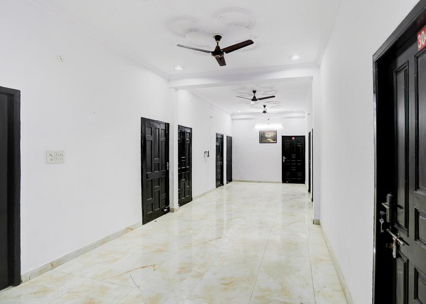 Uttar Pradesh Lucknow Lobby