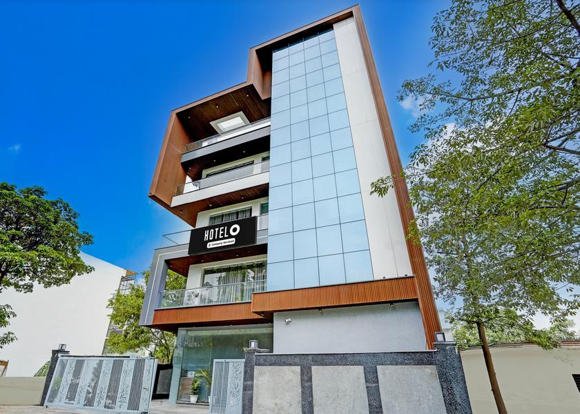 Uttar Pradesh Noida Facade