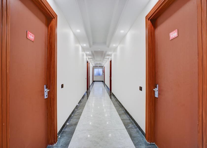 Uttar Pradesh Noida Lobby