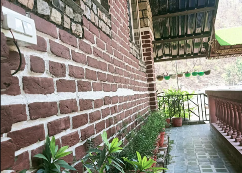 Uttarakhand Dehradun Hotel Exterior