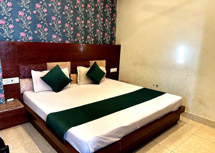 Himachal Pradesh Dalhousie Bedroom