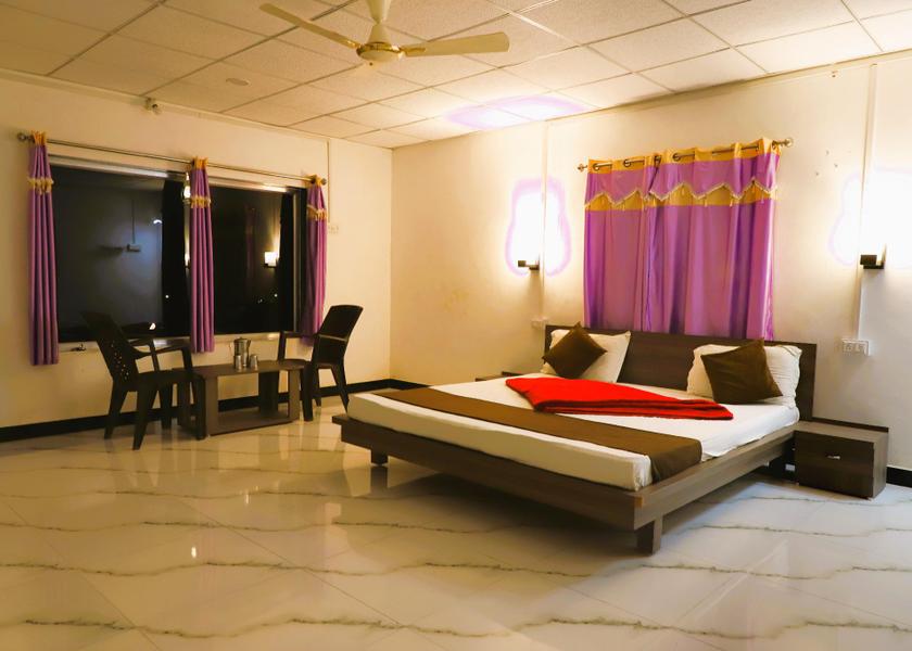 Gujarat Sasan Gir Public Areas