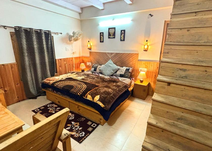 Himachal Pradesh Kasol Public Areas