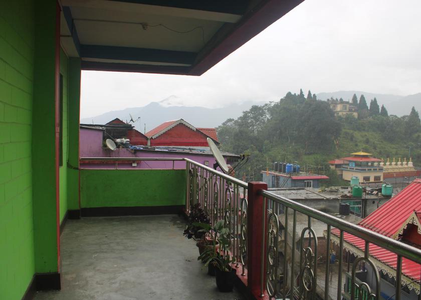 West Bengal Lava Balcony/terrace