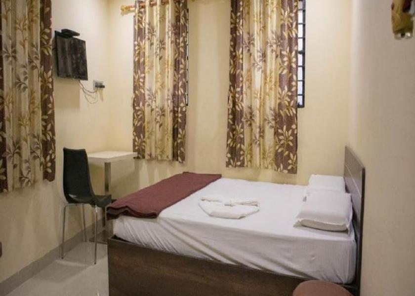 Karnataka Hubli Single Room with Fan