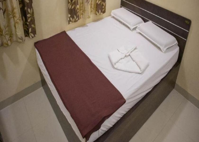 Karnataka Hubli Standard Non AC Room