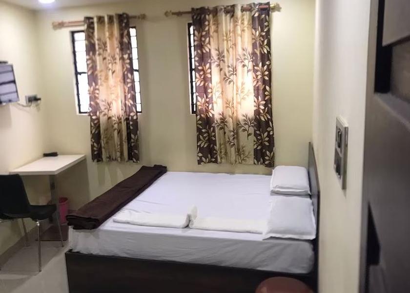 Karnataka Hubli Standard Non AC Room