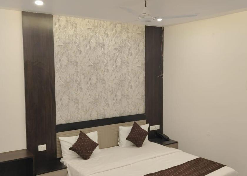 Uttar Pradesh Prayagraj  Deluxe Twin Room Type A