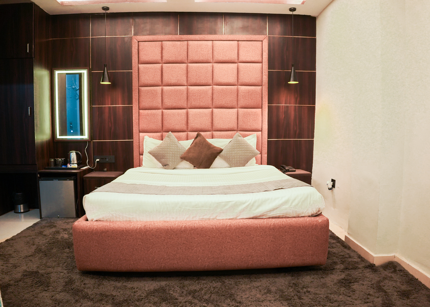 Uttar Pradesh Lucknow Suite Room