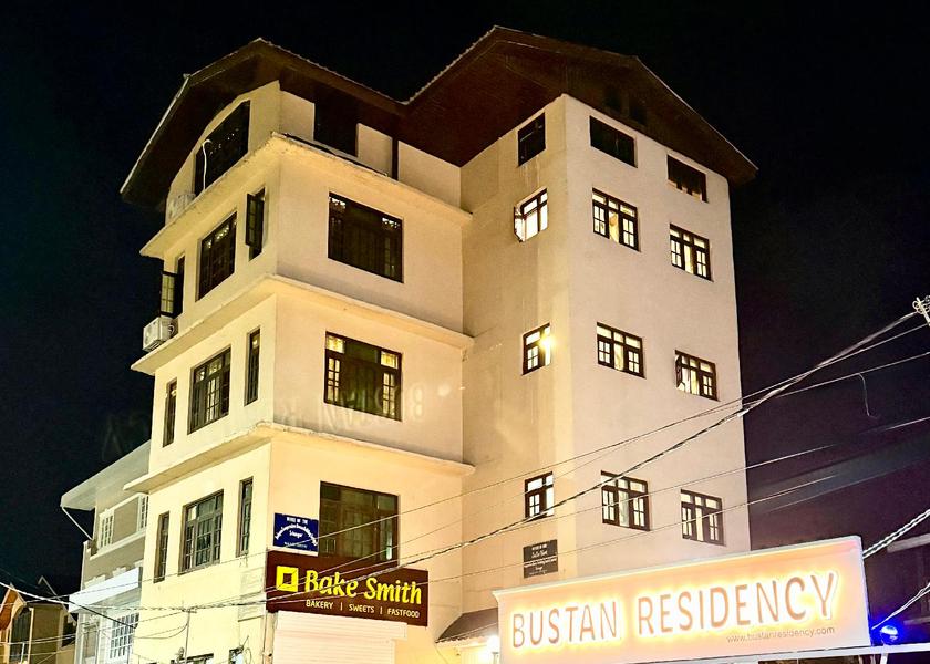 Jammu and Kashmir Srinagar Hotel Exterior