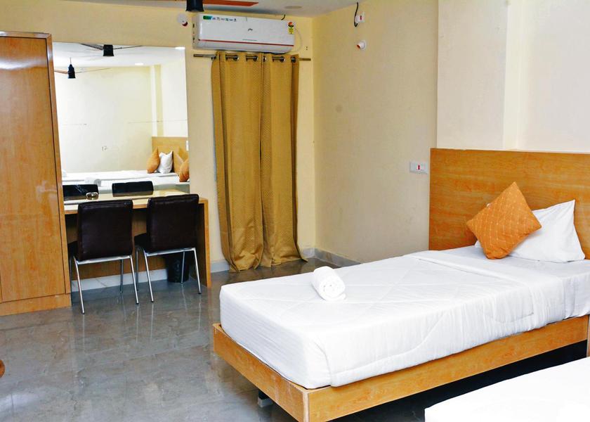 Karnataka Kalaburagi Deluxe Double Room
