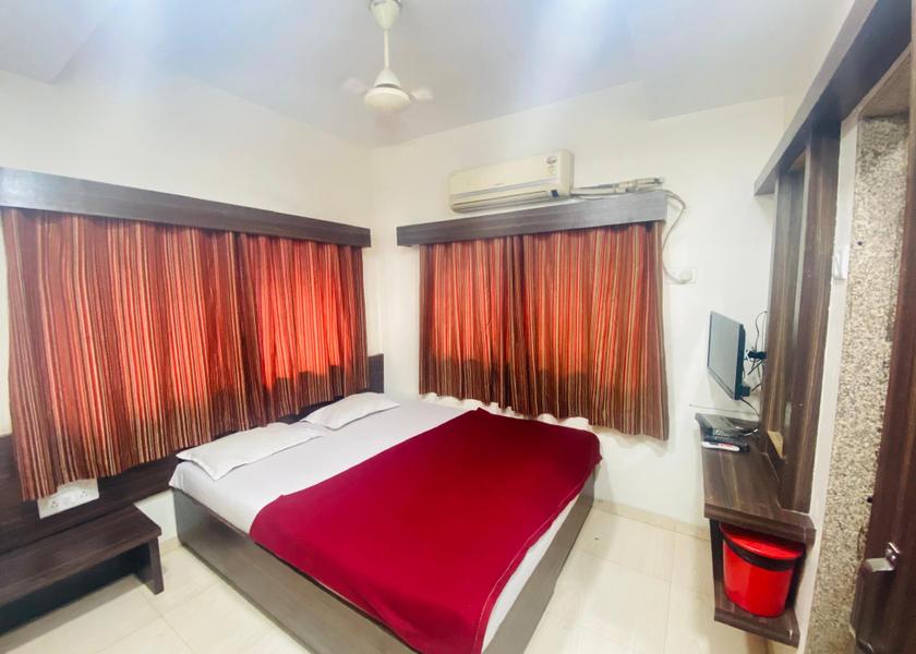 Maharashtra Shirdi Bedroom