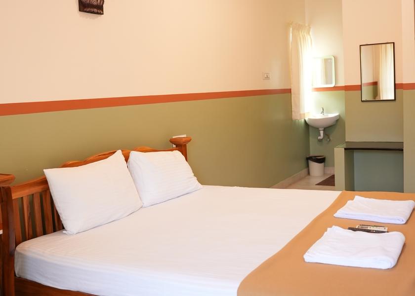 Tamil Nadu Tiruvannamalai Deluxe Mountain View
