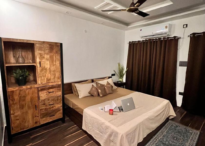 Uttarakhand Haridwar Bedroom