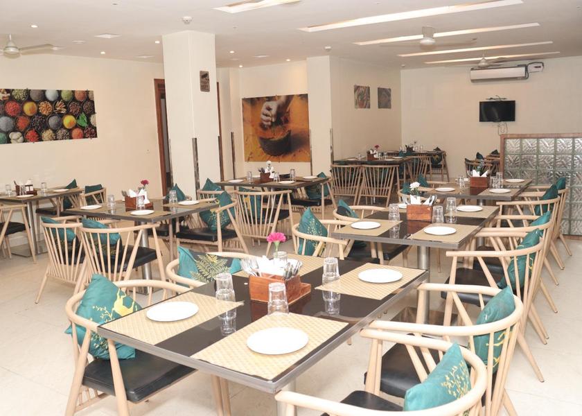 Maharashtra Aurangabad Food & Dining