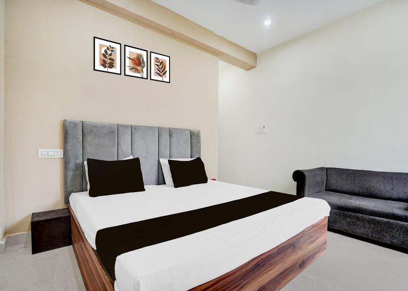 Uttar Pradesh Jhansi Room