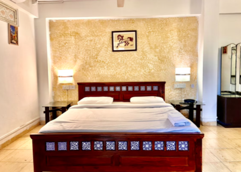 Maharashtra Mahabaleshwar  Premium Deluxe Pool Corner Double Double Room