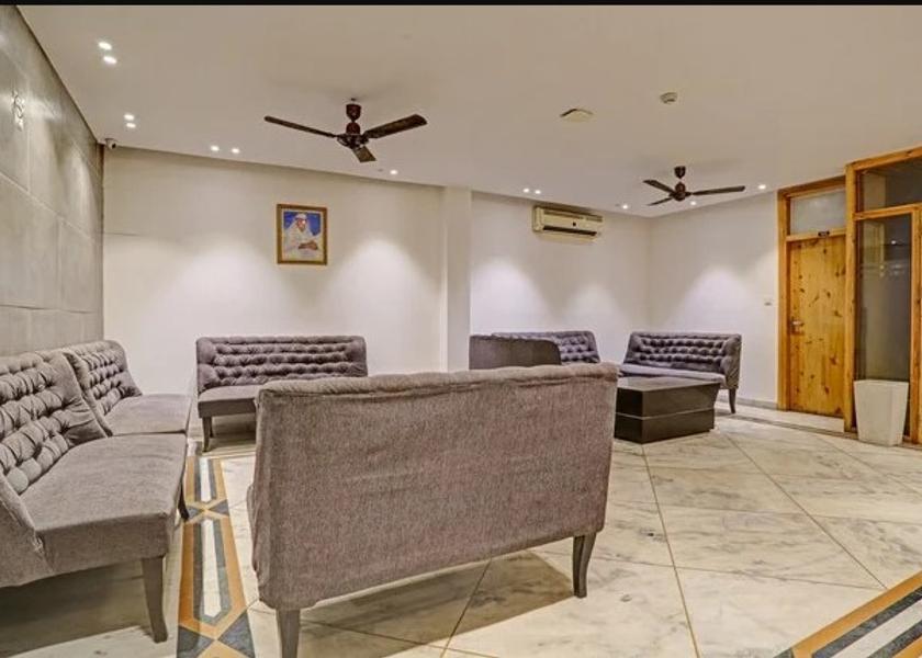 Delhi Delhi Public Areas