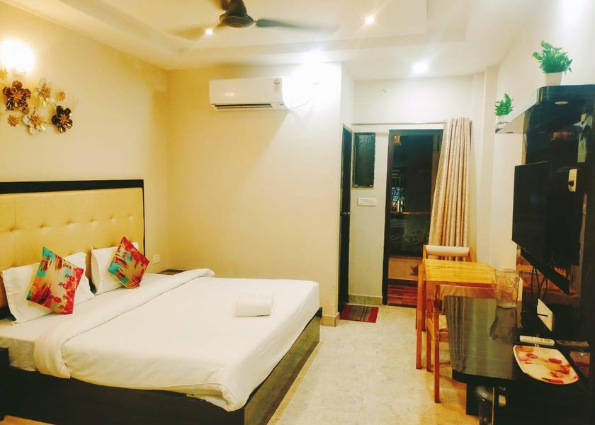 Uttar Pradesh Varanasi Bedroom