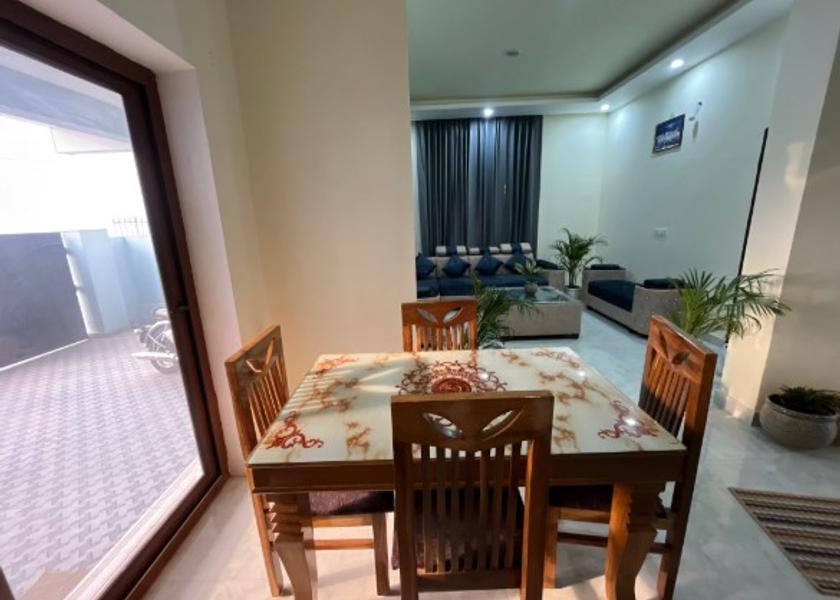 Uttarakhand Dehradun Food & Dining