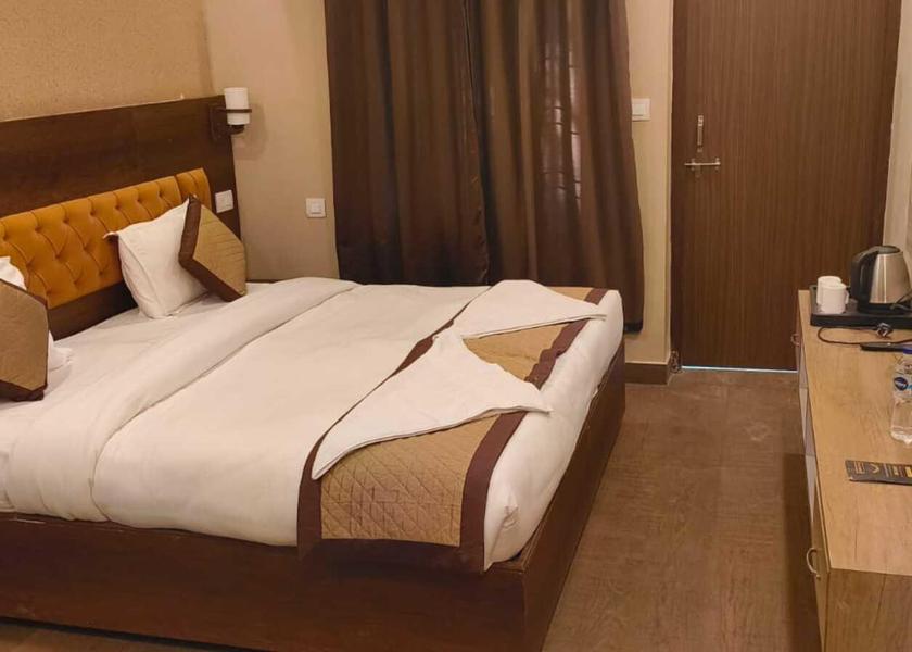 Uttar Pradesh Kushinagar Super Deluxe
