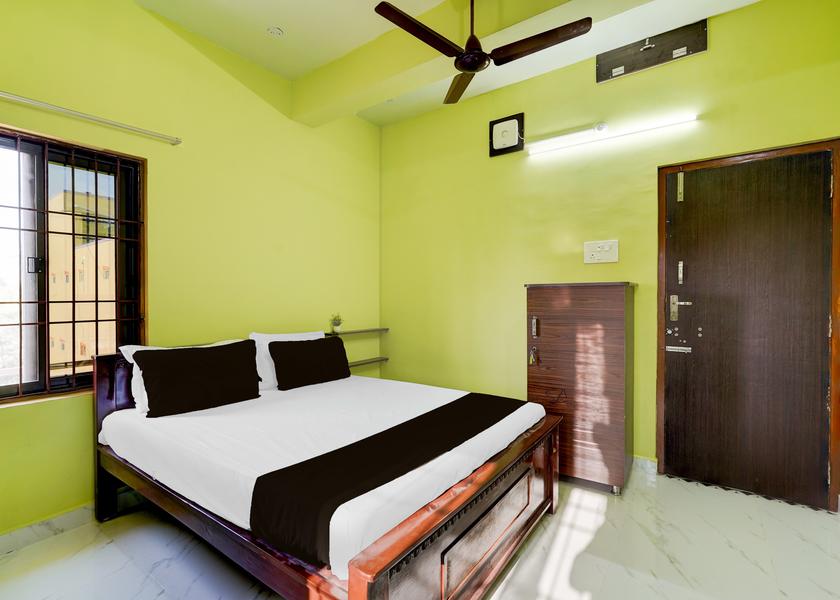 Tamil Nadu Vellore Room