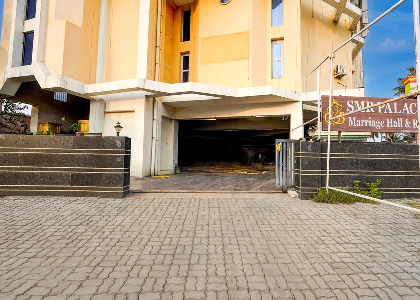 Tamil Nadu Gummidipoondi Entrance