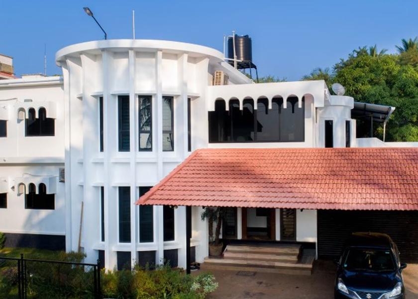 Karnataka Udupi Hotel Exterior