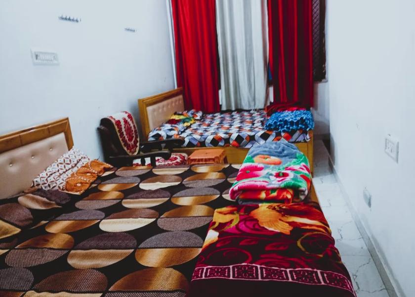 Uttar Pradesh Ayodhya Quadruple Family Room without Air Conditioning