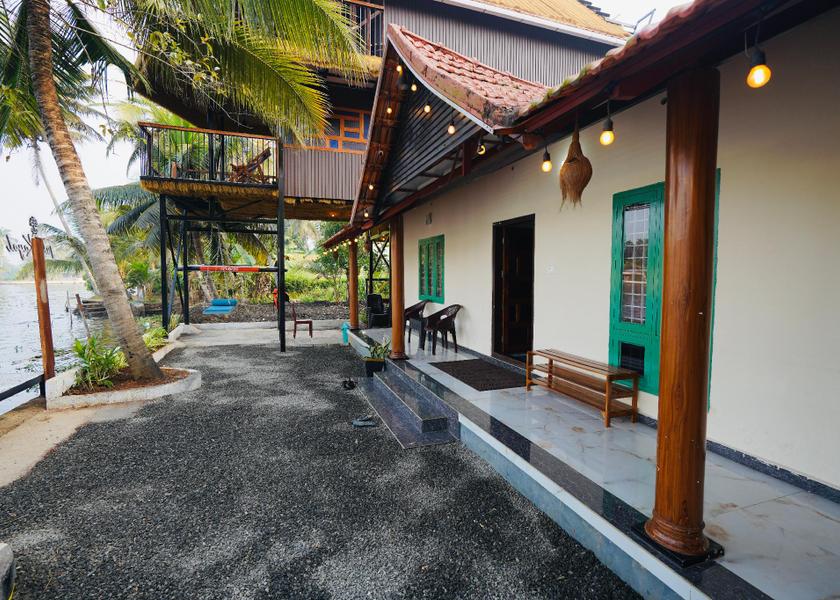 Kerala Alleppey Lobby