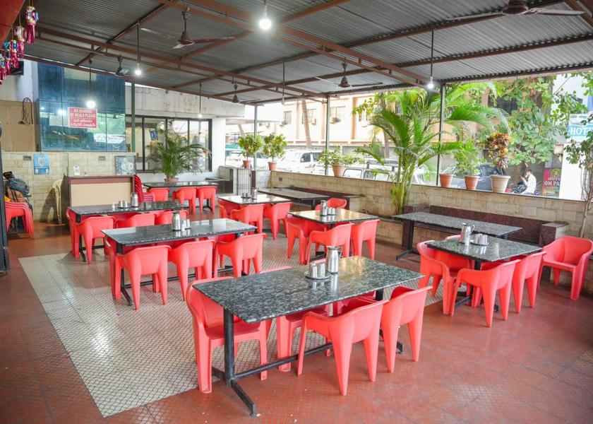 Maharashtra Shirdi Restaurant