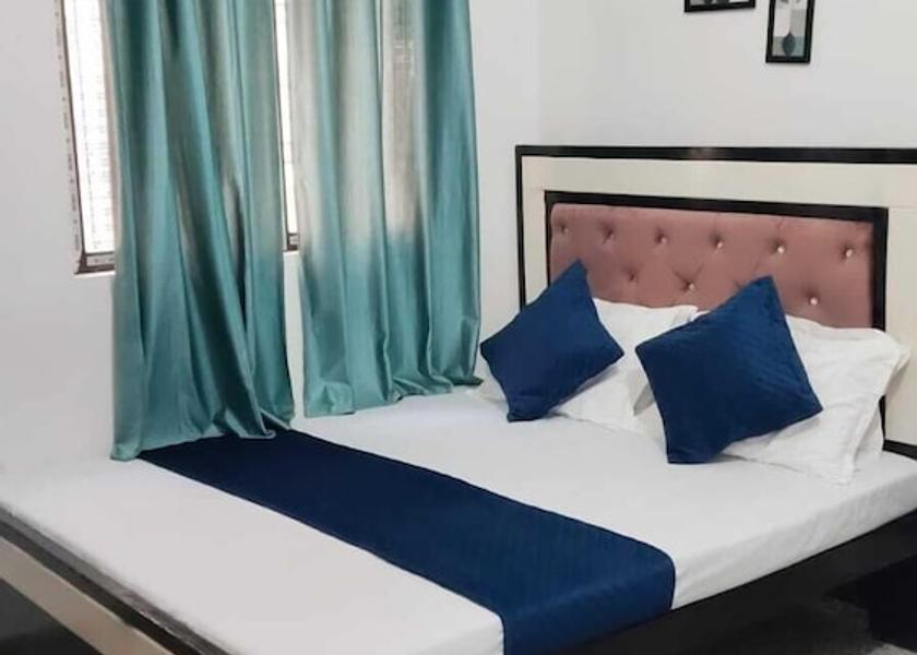 Uttar Pradesh Varanasi Room