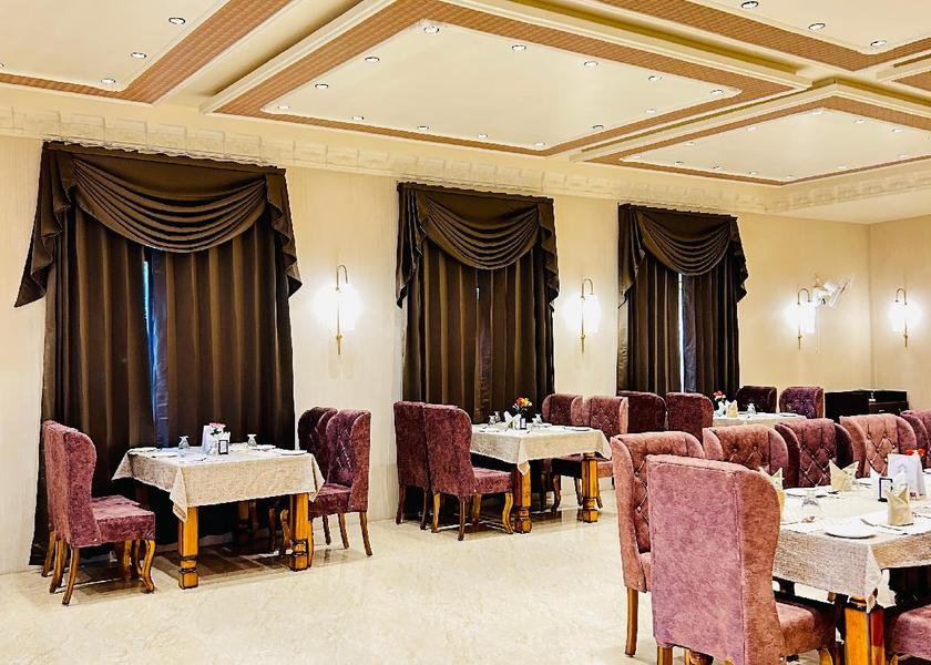 Madhya Pradesh Orchha Food & Dining
