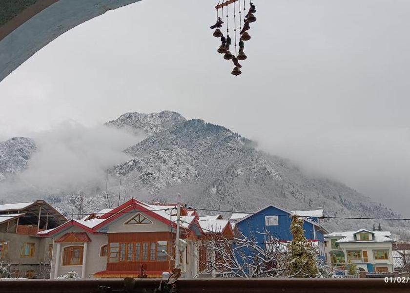 Jammu and Kashmir Srinagar Hotel Exterior