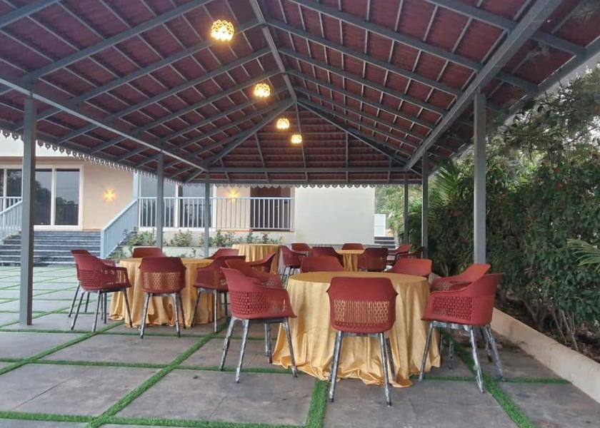 Maharashtra Nashik Food & Dining