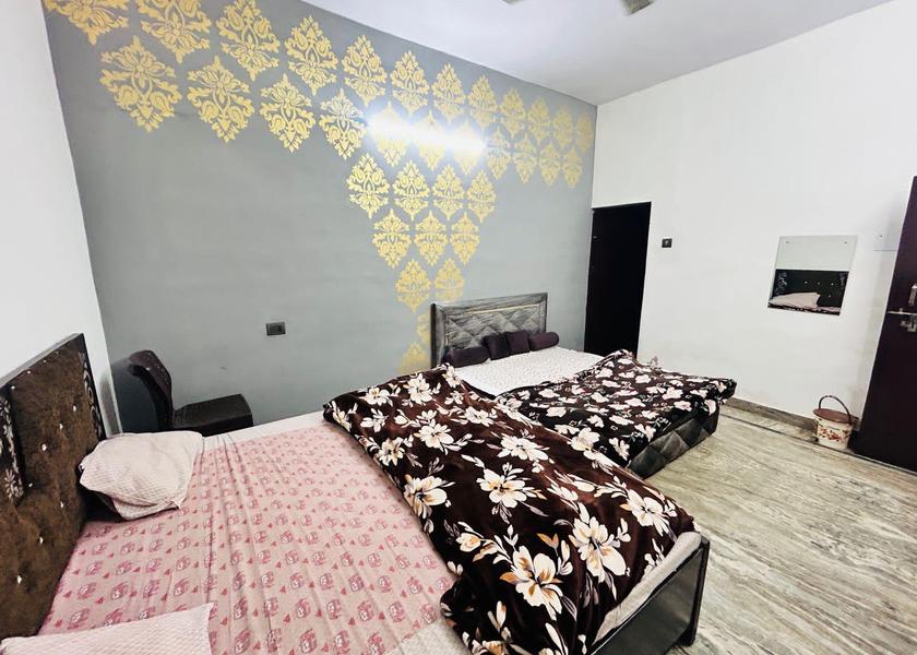 Uttar Pradesh Mathura 1025