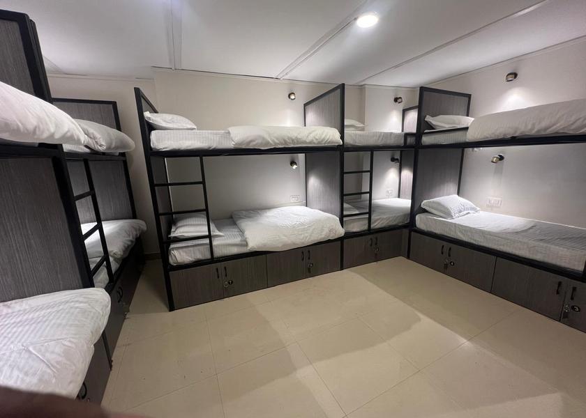 Uttar Pradesh Varanasi Family Deluxe