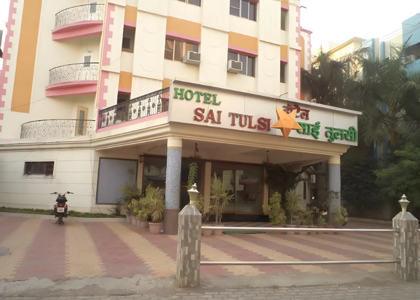 Maharashtra Shirdi Hotel Exterior
