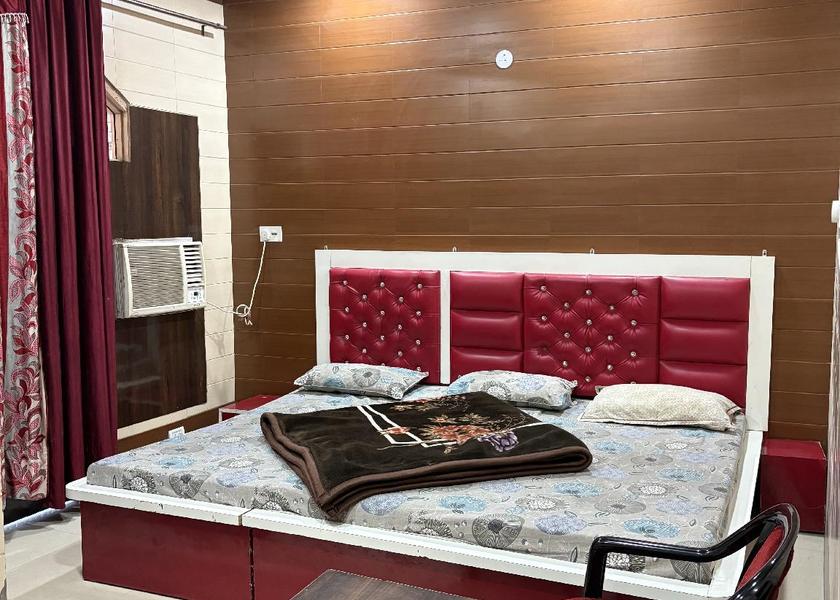 Jammu and Kashmir Jammu Triple Deluxe