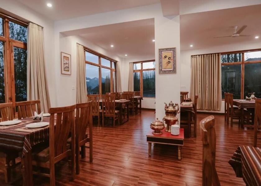 Rajasthan Chittorgarh Food & Dining