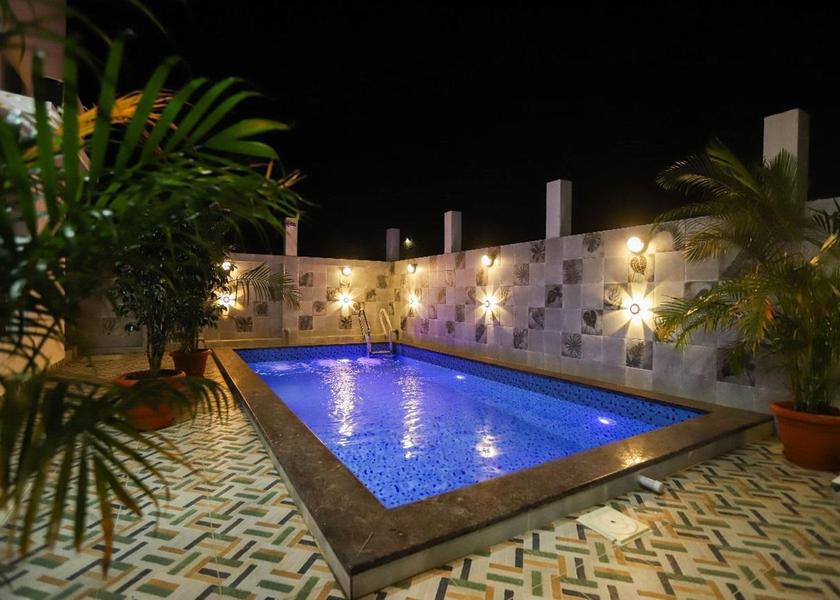 Pondicherry Pondicherry Swimming pool