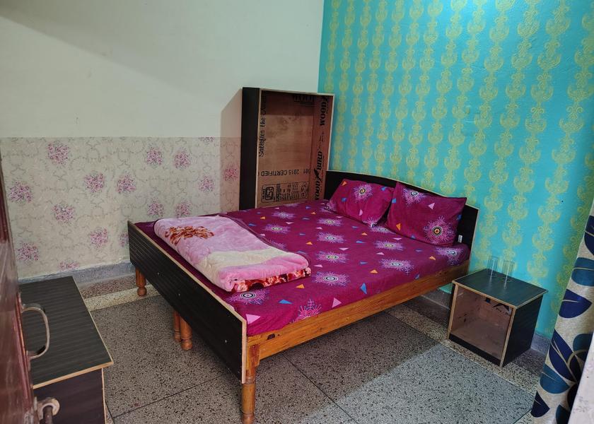 Uttarakhand Barkot Standard Room