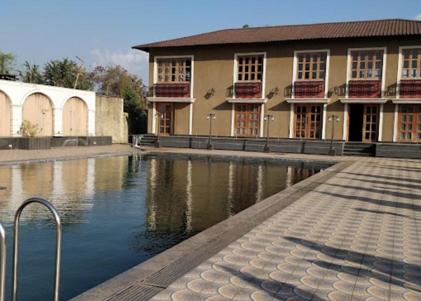 Maharashtra Khed Swimming pool